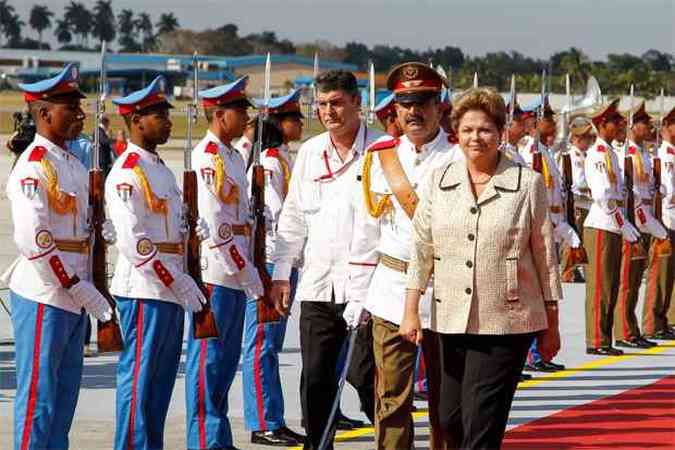 Dilma est em Cuba, onde participa de inaugurao de porto financiado com recursos do BNDES (foto: Roberto Stuckert Filho/PR )