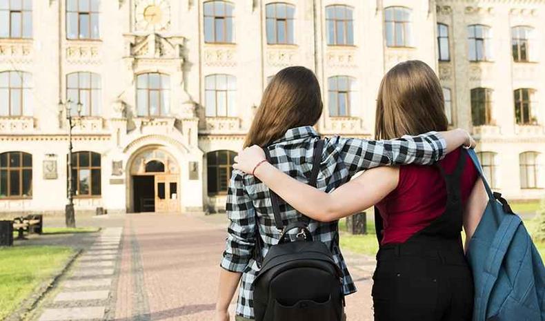 Universidades e Faculdades possuem vagas para uso da nota do Enem