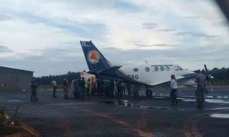 Escrivo foi transferido no fim da tarde para a capital em avio com estrutura mdica(foto: Whatsapp/Divulgao)