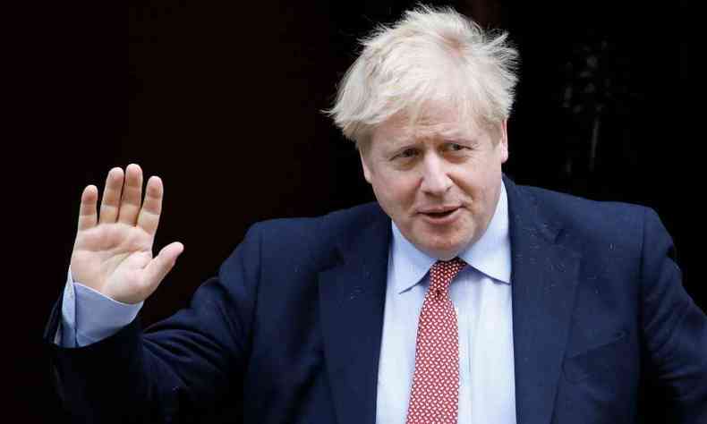 Boris Johnson se prepara para voltar ao trabalho na segunda-feira(foto: AFP)