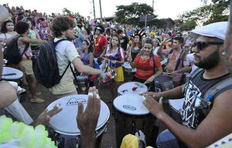 Em 2015, mais de um milho de pessoas pularam Carnaval em Belo Horizonte(foto: Juarez Rodrigues/EM/D.A Press)