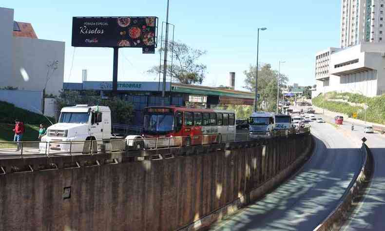 A alta do diesel motivou a greve dos caminhoneiros que parou o pas em maio(foto: Edesio Ferreira/EM/D.A Press)