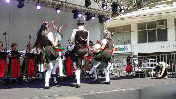 12 edio da Festa Italiana  realizada na Avenida Getlio Vargas neste domingoPaulo Filgueiras/EM/DA Press