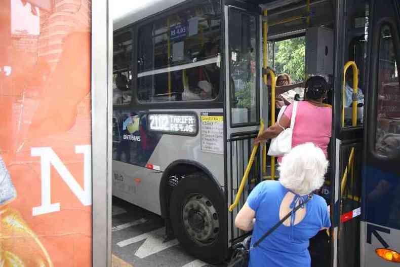 Benefcio se estender primeiramente a 70 mil famlias(foto: Edesio Ferreira/EM/D.A Press)