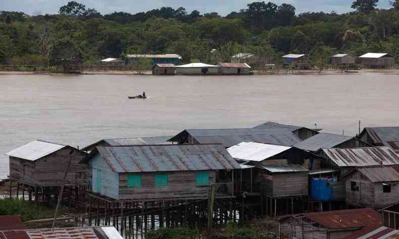 Casas no Vale do Javari, no Amazonas