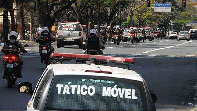 Polcia refora a patrulha contra os crimes de saidinha de banco colocando nas rua de BH mais 24 motos para rondas(foto: Paulo Filgueiras/EM DA Press)
