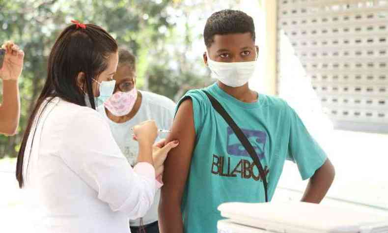 Adolescentes de 17 anos comearo a ser vacinados a partir da quinta-feira (16/9) em Betim 