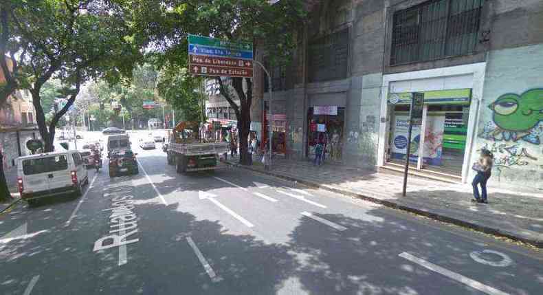 Devido ao acidente, o transito ficou lento em diferentes vias da cidade(foto: Reproduo/Google Street View)