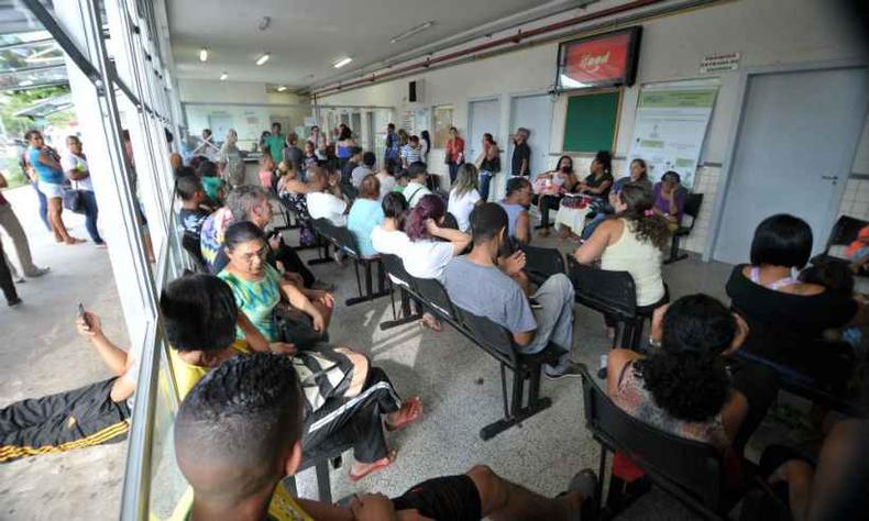 Aumento de casos provocou superlotao das UPAs da cidade(foto: Juarez Rodrigues/EM/D.A Press)