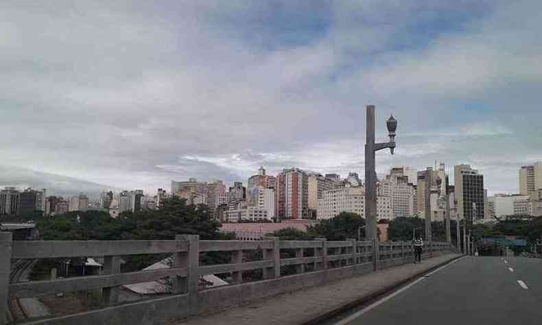 Vista do Viaduto da Floresta, na Regio Centro-Sul de Belo Horizonte(foto: Jair Amaral/EM/DA Press)