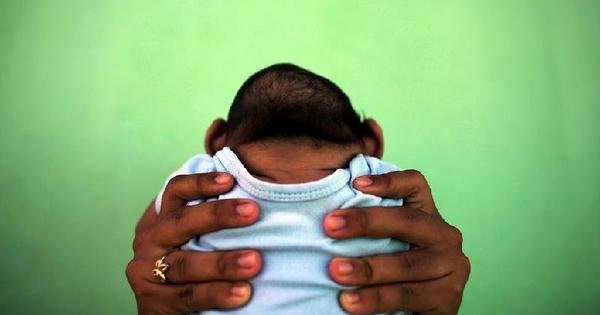 A criança com microcefalia que perdeu a mãe para a COVID-19 - Vimarsana News