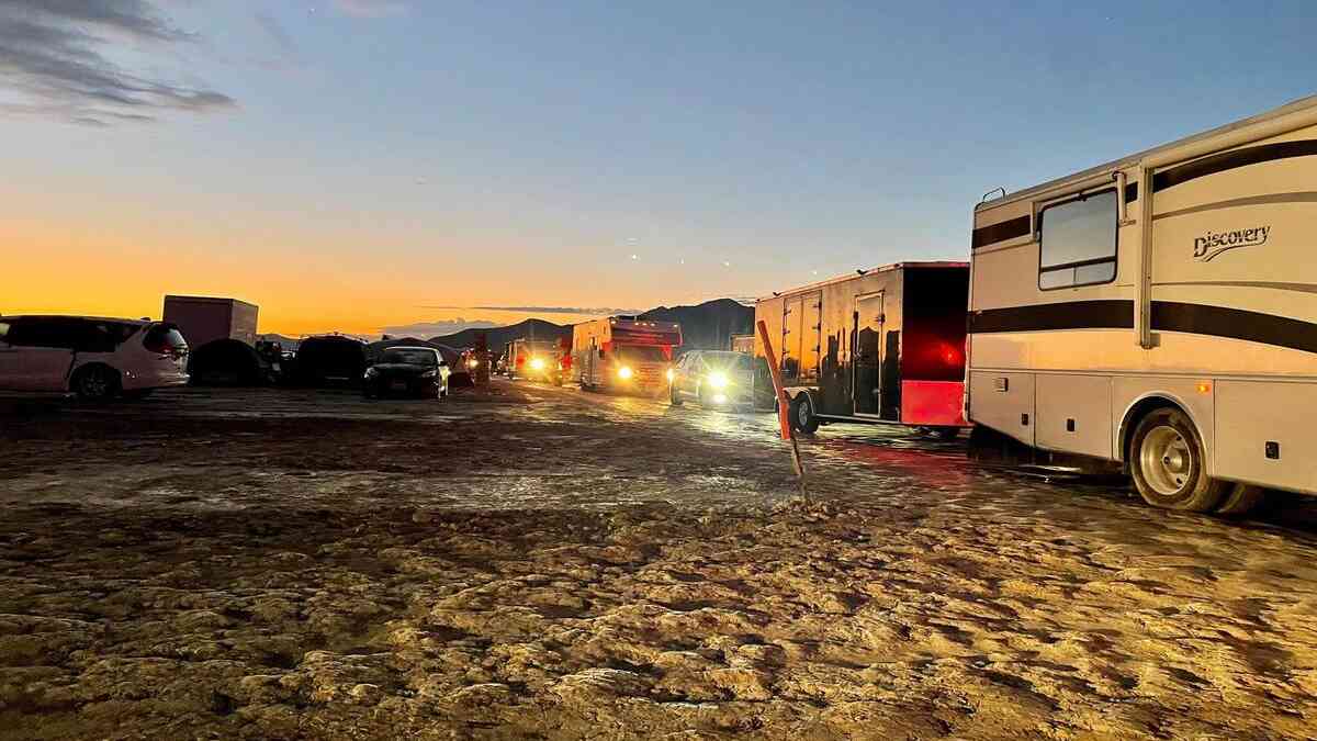 Mineros counts the ups and downs of rain in Burning Man – Gerais