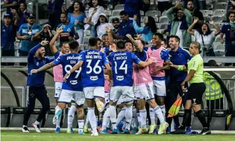  Cruzeiro tem seis primeiros compromissos na Srie B detalhados pela CBF
