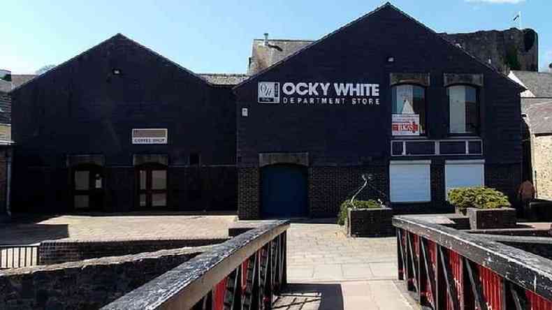 A antiga loja Ocky White em Haverfordwest