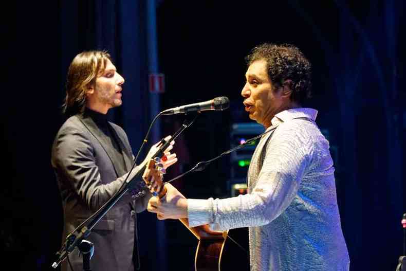 O maestro Carlos Prazeres e o guitarrista Frejat querem levar o rock para os teatros (foto: Prudential Concerts/divulgao)