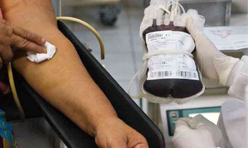 Pessoas que tiveram COVID-19 s podero doar sangue depois de 30 dias(foto: Divulgao/Hemoninas)