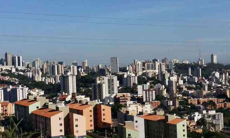 Temperatura pode chegar aos 32 graus hoje em Belo Horizonte(foto: Paulo Filgueiras/ EM/ D.A Press)