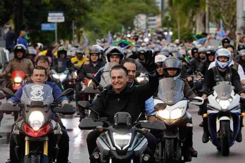 Bolsonaro em motociata