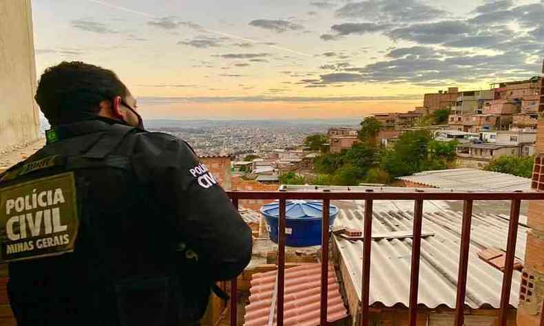 Polcia Civil ocupou pontos estratgicos no Aglomerado da Serra(foto: PCMG)