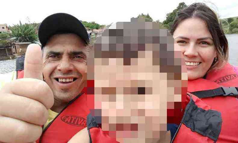 Natanael Carvalho, Maria Rita Barbosa e o filho de 4 anos de idade esto internados em estado grave(foto: Reproduo/Facebook)
