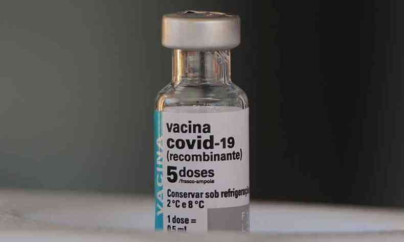 Vacina contra a COVID-19 poder ser aplicada em pacientes com doenas neurolgicas(foto: Leandro Couri/EM/D.A Press - 26/04/2021)
