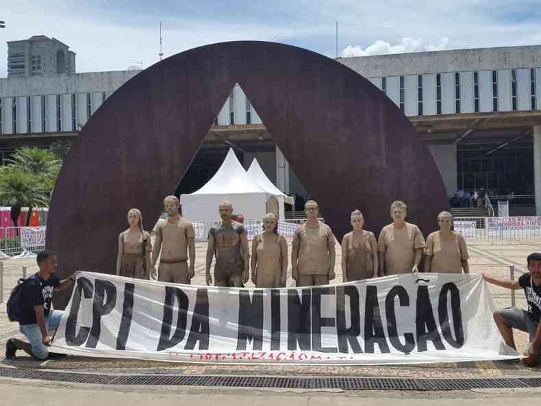 Protesto quer CPI da Minerao para apurar desastre da Vale em Brumadinho(foto: Juarez Rodrigues/EM/D.A Press)