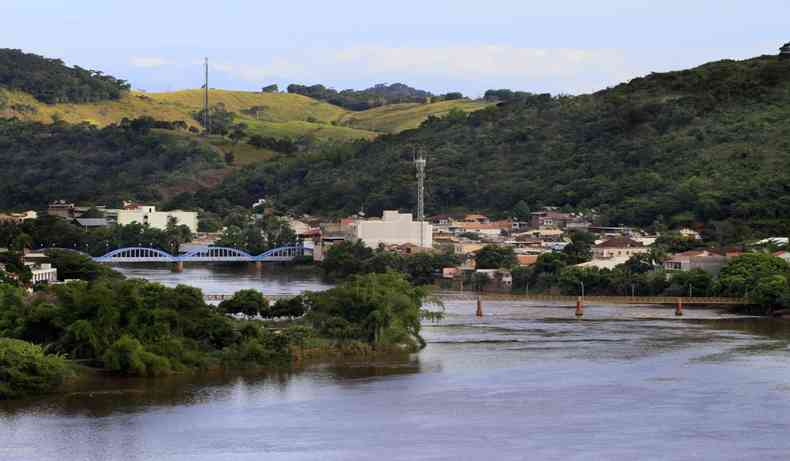 Dois homens se afogaram no Rio Pomba, na altura de Laranjal