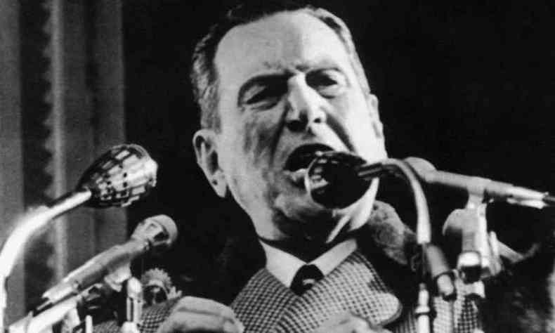 Juan Domingo Perón morreu há mais de quatro décadas e ainda influencia alianças políticas na Argentina(foto: EL DIA de La Plata/Na/AFP)