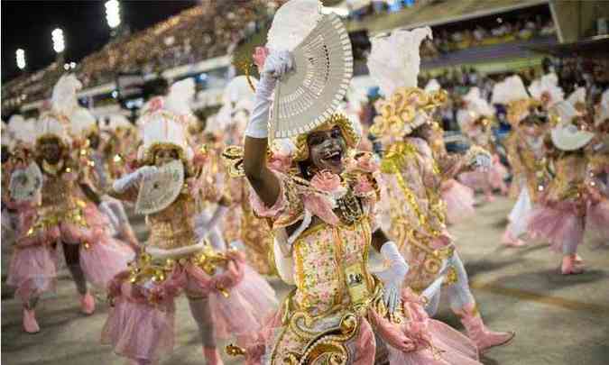 Beija-Flor cantou neste ano a histria do personagem que d nome  passarela do samba(foto: CHRISTOPHE SIMON / AFP )