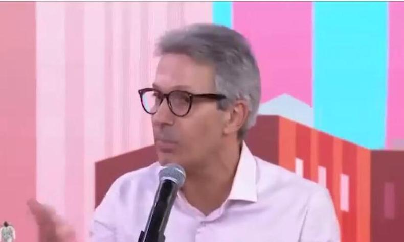 Zema durante entrevista