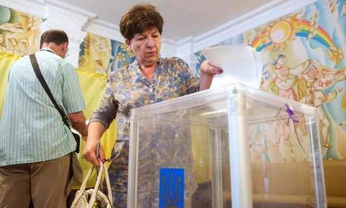 Uma grande parte da Ucrânia foi excluída do processo, uma vez que rebeldes que declararam repúblicas independentes nas regiões leste de Donetsk e Luhansk interromperam a votação nacional(foto: VOLODYMYR SHUVAYEV / AFP) Uma grande parte da Ucrânia foi excluída do processo, uma vez que rebeldes que declararam repúblicas independentes nas regiões leste de Donetsk e Luhansk interromperam a votação nacional(foto: VOLODYMYR SHUVAYEV / AFP)