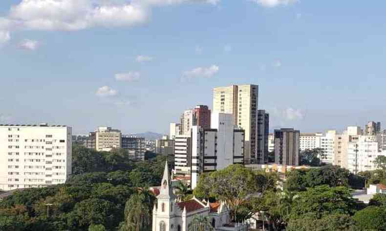 Na foto, Bairro Funcionrios, na Regio Centro-Sul de Belo Horizonte (foto: Larissa Ricci/EM/DA PRESS)