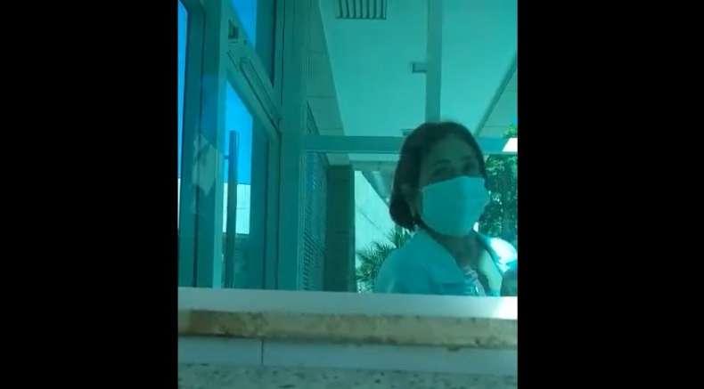 Falsa enfermeira Cláudia Mônica Pinheiro Torres aplicou supostas vacinas contra a COVID-19 em BH(foto: Reprodução) Falsa enfermeira Cláudia Mônica Pinheiro Torres aplicou supostas vacinas contra a COVID-19 em BH