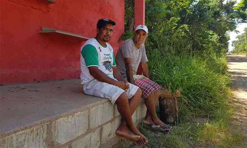 Elismar e Ado trabalhavam em dragas na parte do Rio Paraopeba mais atingida pelo rompimento da barragem da mineradora Vale(foto: Renan Damasceno/EM/D.A Press)