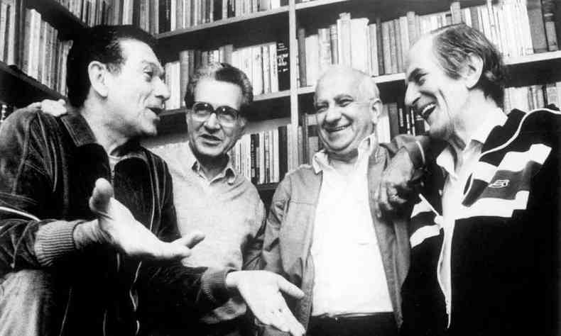 Fernando Sabino com Hlio Pellegrino, Otto Lara Resende e Paulo Mendes Campos