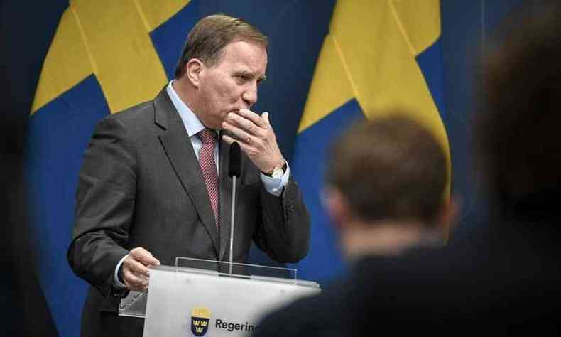 Primeiro-ministro sueco, Stefan Lofven adotou medidas contrrias aos vizinhos nrdicos Dinamarca, Noruega e Finlndia(foto: PONTUS LUNDAHL / TT NEWS AGENCY / AFP)