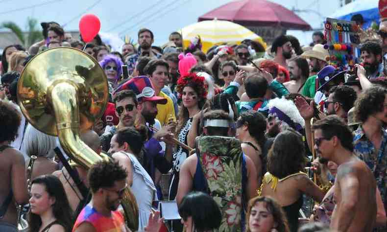 Blocos de rua tomam BH com msica, festa e animao antes do perodo oficial do carnaval(foto: Gladyston Rodrigues/EM/D.A Press)
