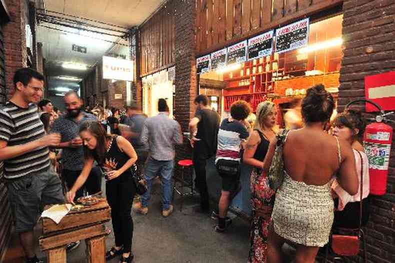 Mercado Novo virou point da noite em BH(foto: Fotos: Marcos Vieira/EM/D.A Press)