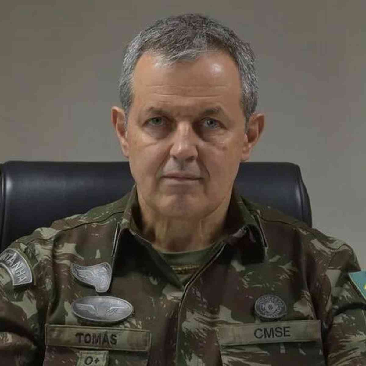 Quem é Freire Gomes, o general que vai assumir o Comando do Exército
