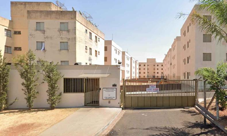 Agressões aconteceram em condomínio na zona sul da cidade(foto: Reprodução/Google Street View) Agressões aconteceram em condomínio na zona sul da cidade