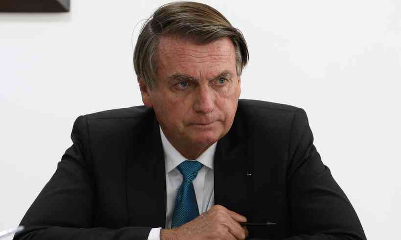 O enxadrista Bolsonaro precisa entender que governo não é estado