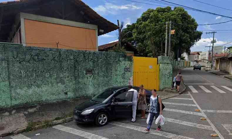 Fachada da Escola Estadual Tito Lvio de Souza