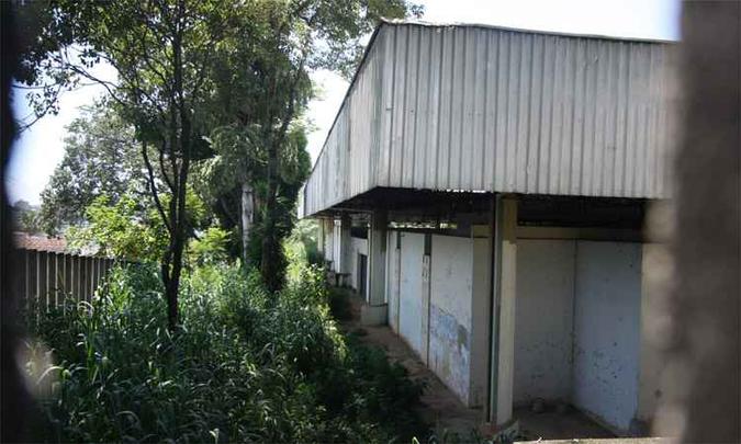 O Mercado Distrital de Santa Tereza está desativado há cerca de 10 anos e sofre um processo intenso de degradação(foto: Edésio Ferreira/EM/DA Press) O Mercado Distrital de Santa Tereza está desativado há cerca de 10 anos e sofre um processo intenso de degradação(foto: Edésio Ferreira/EM/DA Press)