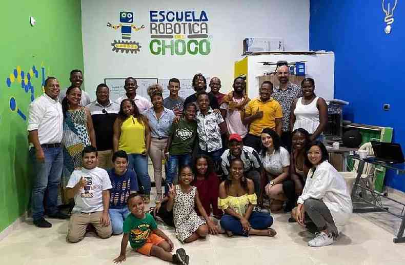 Para Ardila, o trabalho da Escola de Robtica Choc  um grande exemplo de processos educacionais na Amrica Latina(foto: Robotica)