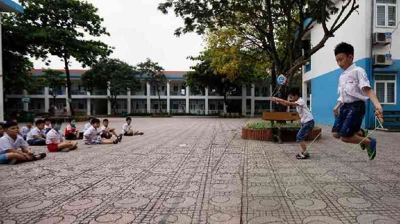 Em maio, escolas reabriram no Vietn(foto: EPA)