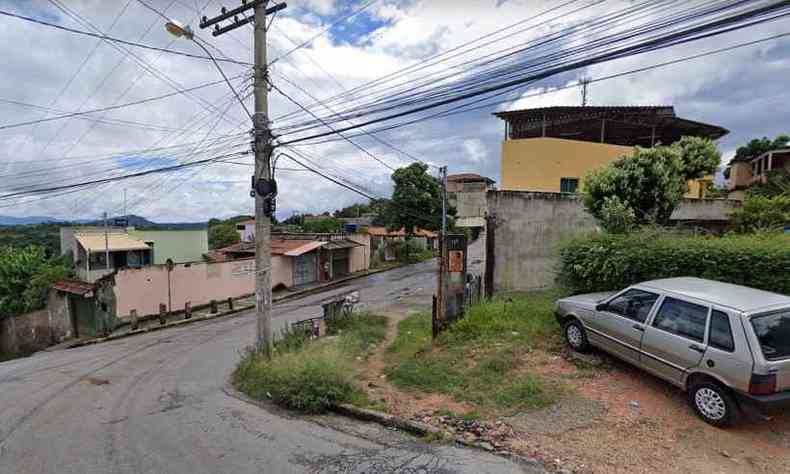 Briga aconteceu na porta de um churrasquinho na Rua Jos Sales de Pinto(foto: Reproduo/Google Street View)