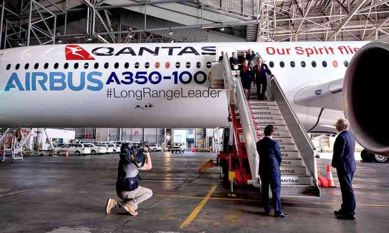 Avio Qantas