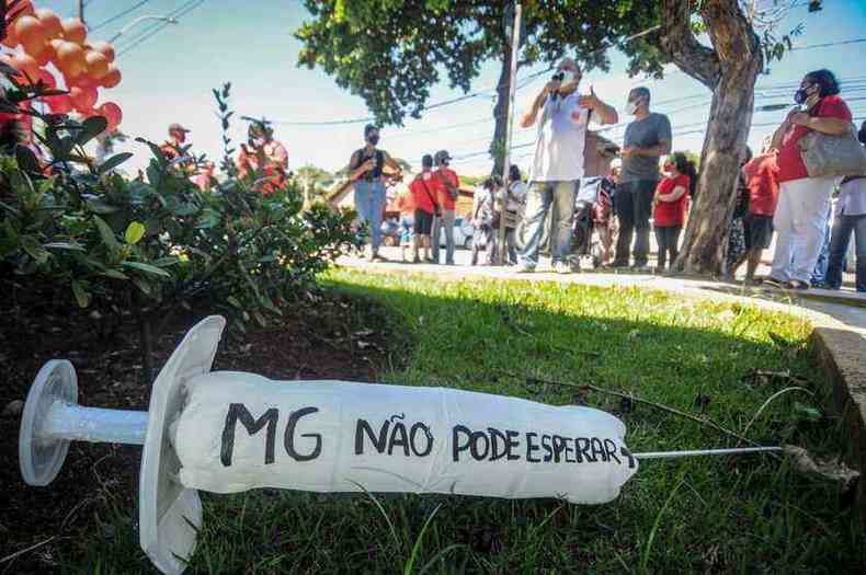 Protesto cobra vacinas e acelerao na imunizao em Belo Horizonte(foto: Leandro Couri/EM/DA Press)