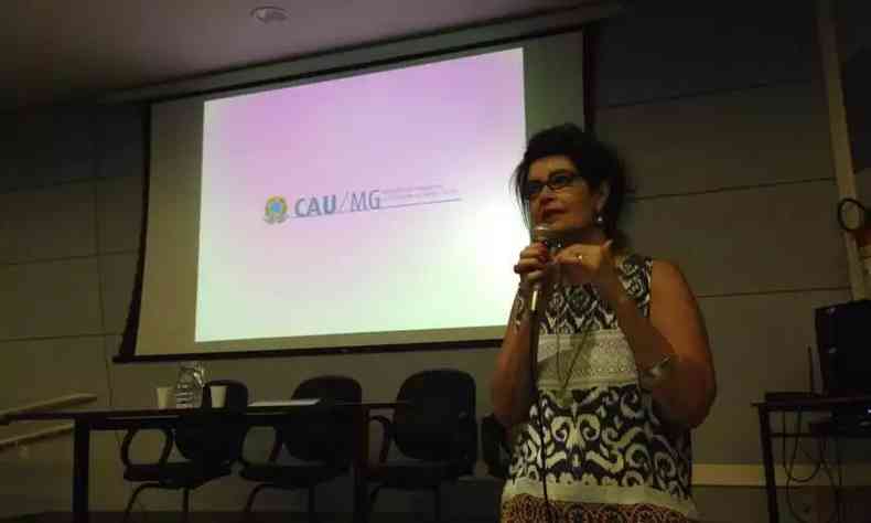 Imagem mostra presidente do Iepha-MG, Marília Palhares Machado
