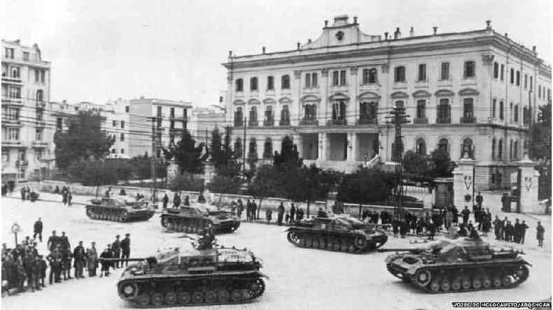 Nazistas ocupam Tessalnica em 1941(foto: Vozes do Holocausto/Arqshoah)